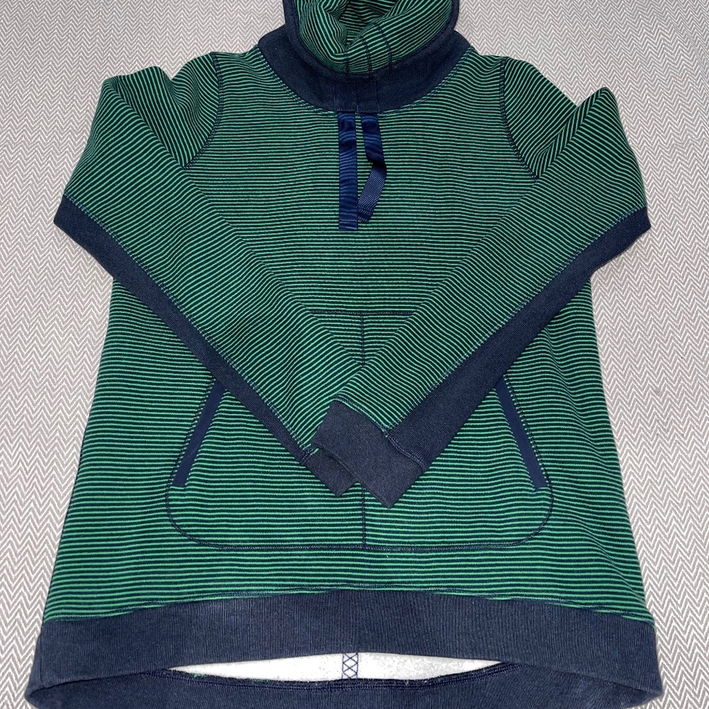 Lululemon Green bean Pullover
